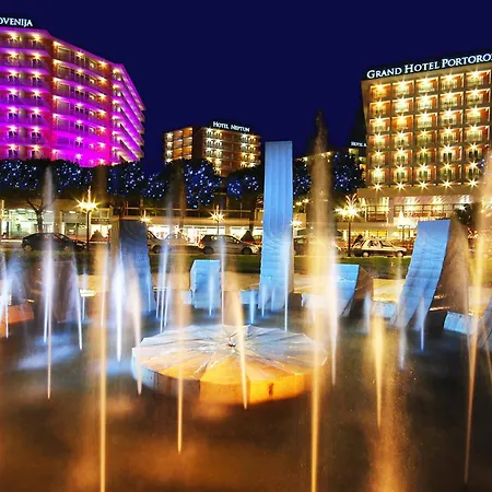 ホテル Slovenija - Terme & Wellness Lifeclass ポルトローシュ