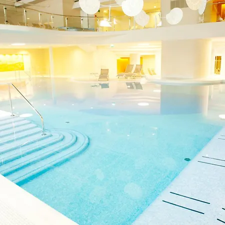 Slovenija - Terme & Wellness Lifeclass ホテル 5*