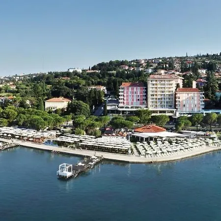 Slovenija - Terme & Wellness Lifeclass 5* ポルトローシュ